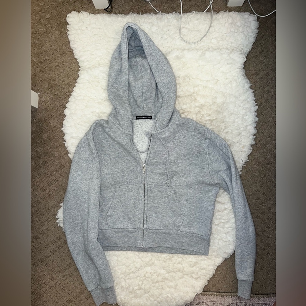 Cropped Brandy Melville zip up